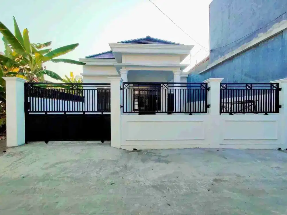 jual murah rumah  baru    siap huni 2 menit ke stasiun kota Jombang