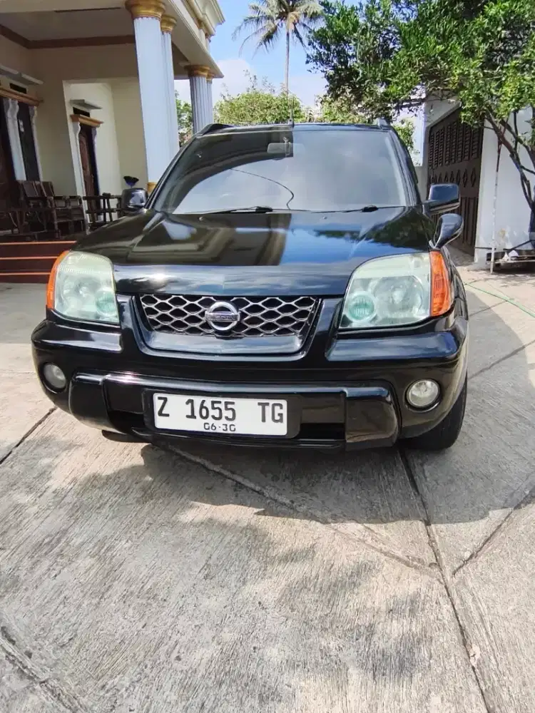 Jual mobil Nissan X-Trail t30