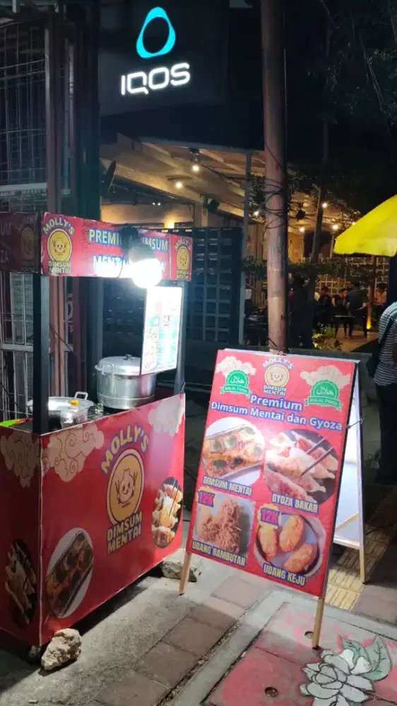 Di cari staf untuk jaga jualan dimsum Mentai