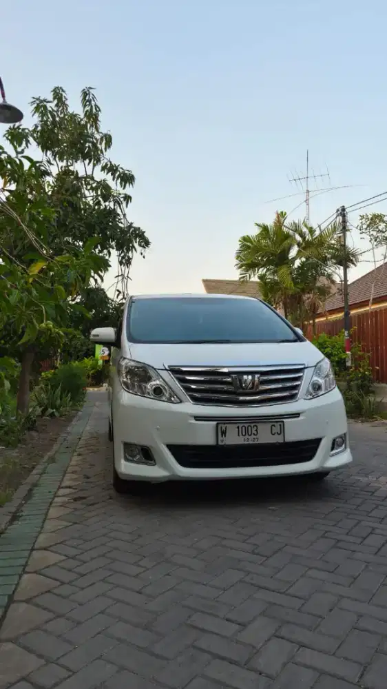 Toyota Alphard G 2014