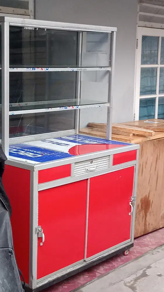 Etalase Murah seperti Baru