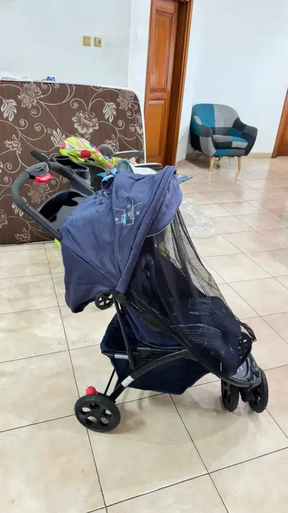 Stroller baby  nego tipis