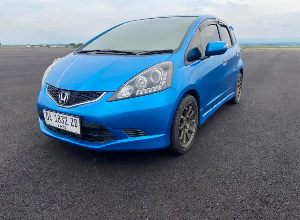 Honda Jazz RS AT