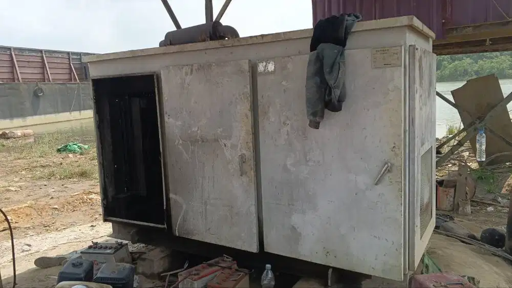 Genset 200 kVA 160 kW Mesin Nissan - Ex Galangan Sanga-Sanga - Siap Ke
