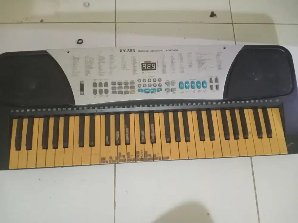 Piano keyboard XY 893