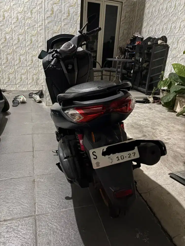 Nmax connected abs