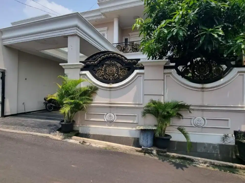 RUMAH BAGUS DEKAT MALL di ULUJAMI PESANGGRAHAN JAKARTA SELATAN