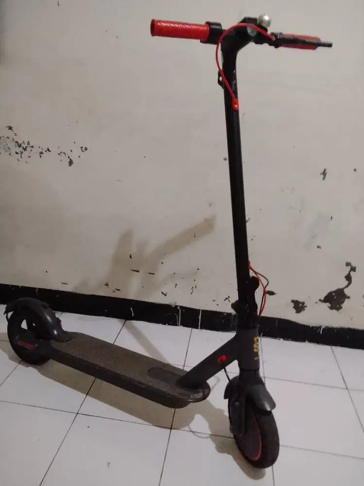 Dijual skuter listrik xiomi