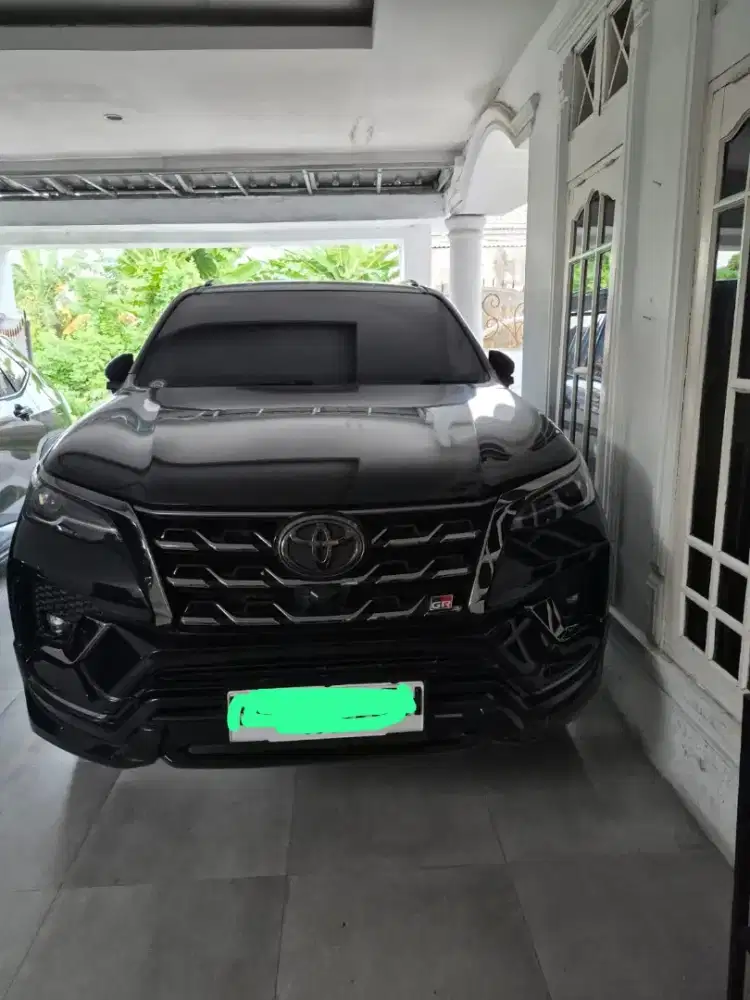 FORTUNER 2.8 GR AT PUNYA PRIBADI