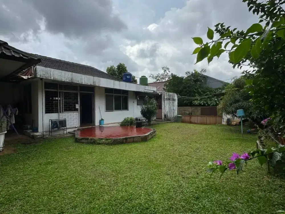 Rumah Vintage DIJUAL CEPAT Bawah Pasaran Di Jakarta Selatan