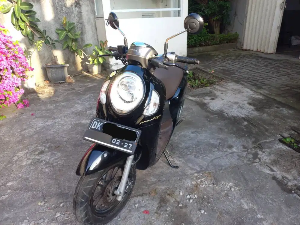 2022 Honda scoopy generasi k2f varian prestige (black).