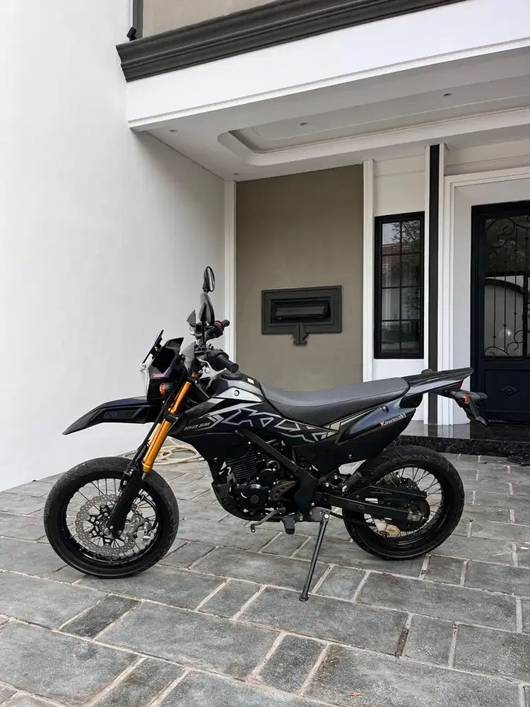 KLX 150 SM SE 2023
