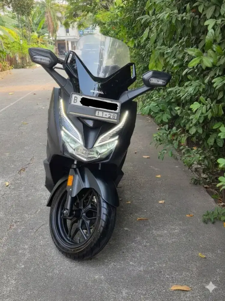 Dijual Motor Honda Forza Tahun 2019 Kondisi Mulus Siap Pakai