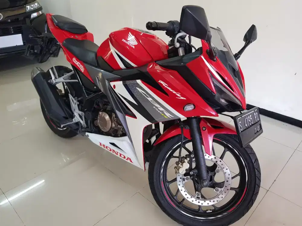 KM9rban Honda CBR 150R 2017