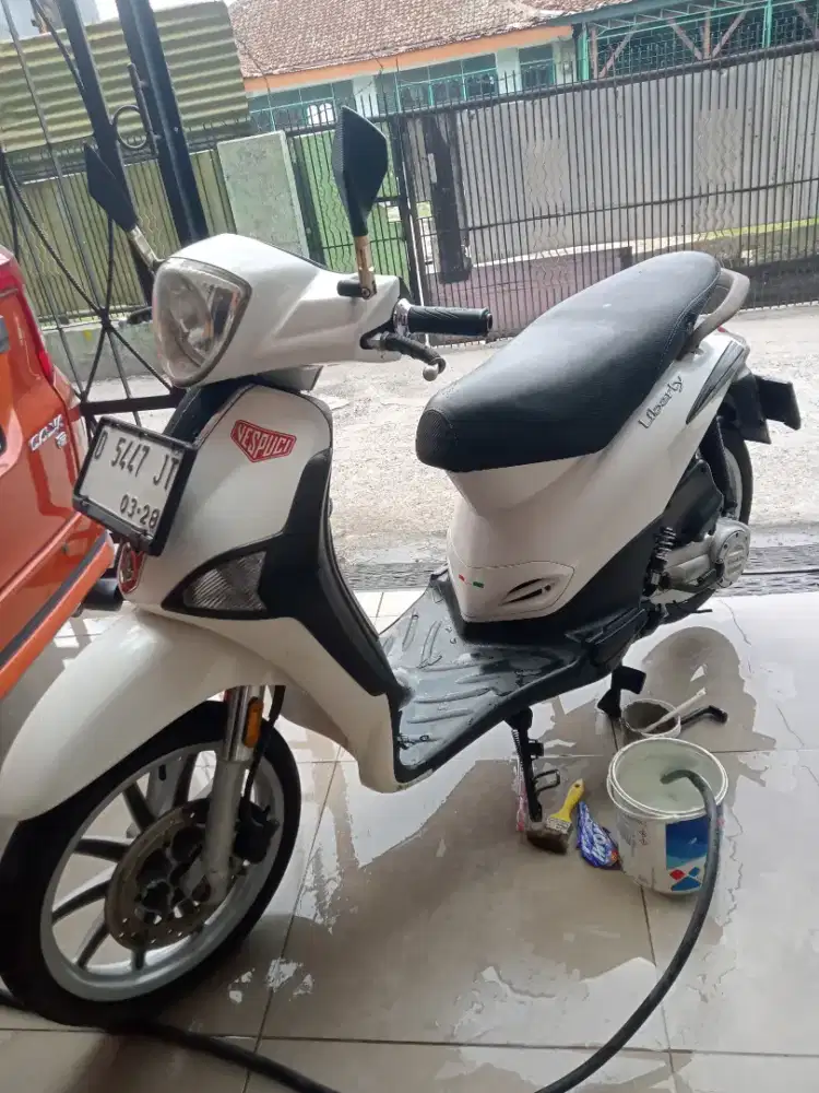 Vespa Liberty 2012 plat bandung