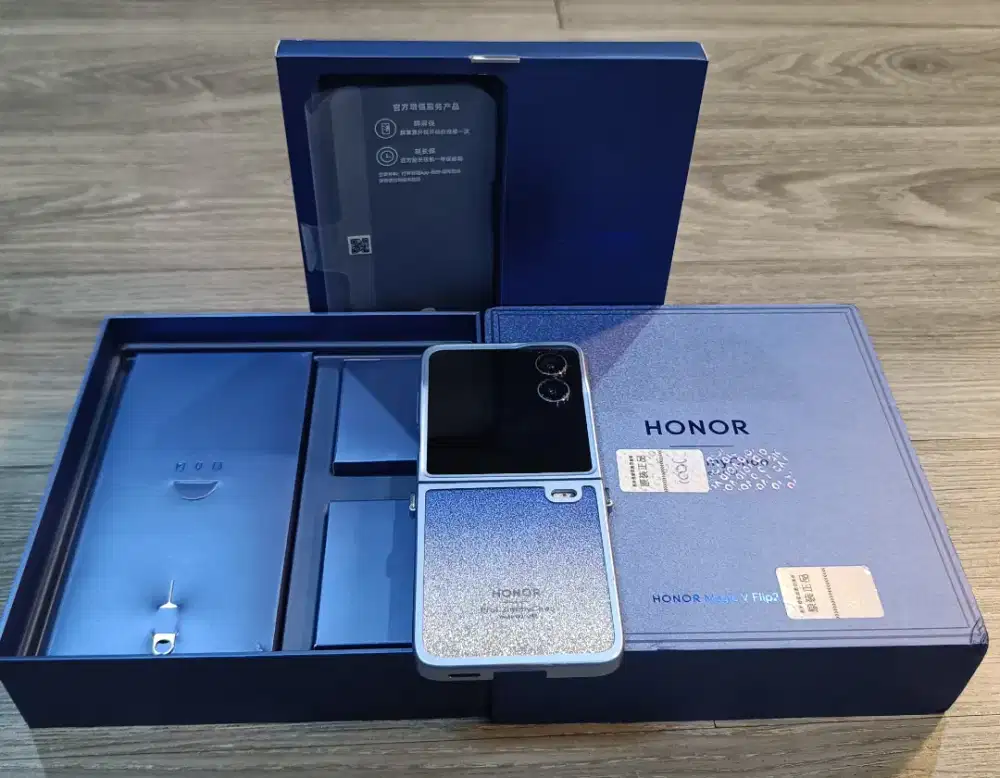 Honor Magic V Flip 2 Internal 1 TB purple blue like new hp second
