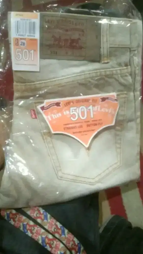 Celana levis jeans 501 original Dit uk 28