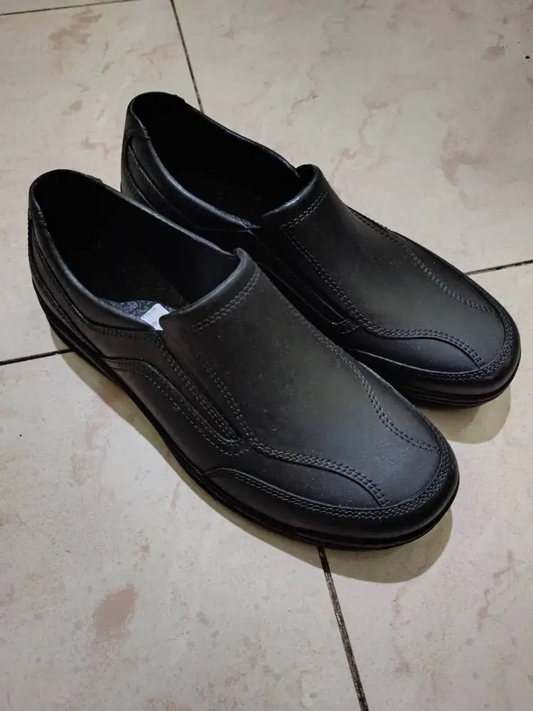 Sepatu Formal Pria