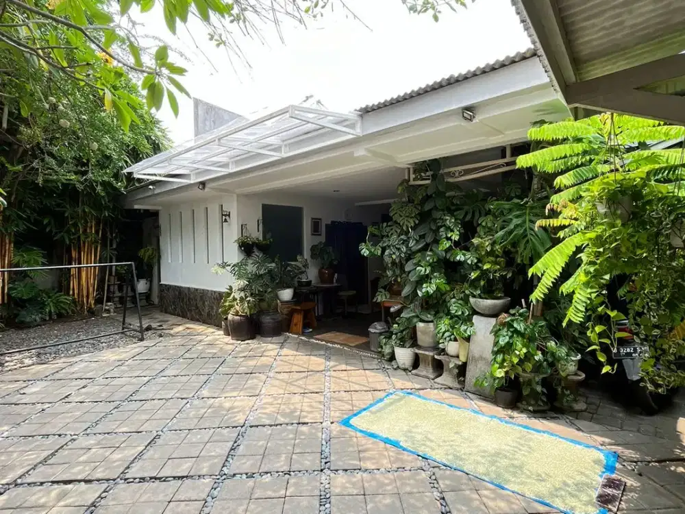 Rumah Asri PALING MURAH Di Dekat Patra Kuningan Jakarta Selatan