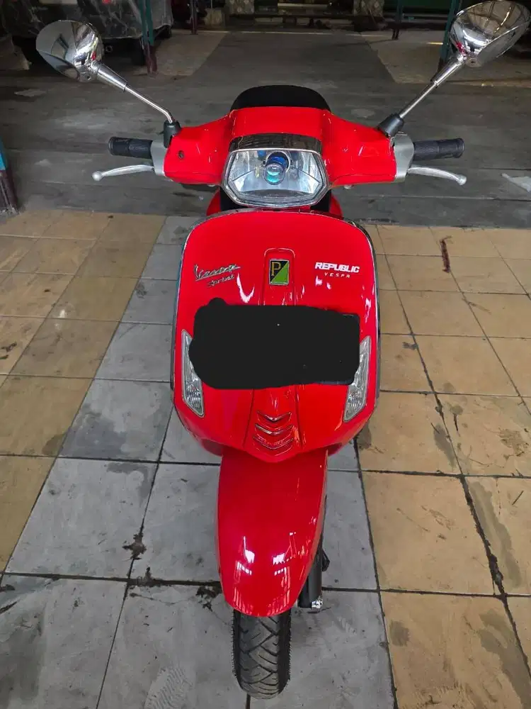Dijual Motor Vespa Pemakaian Pribadi