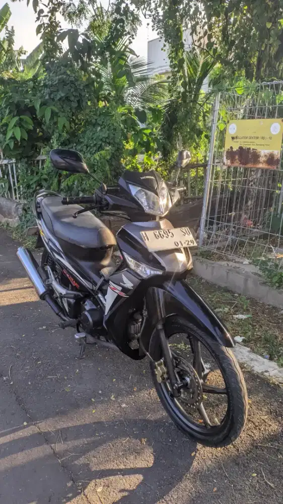 Supra X 125cc 2014 Hitam CW One Heart
