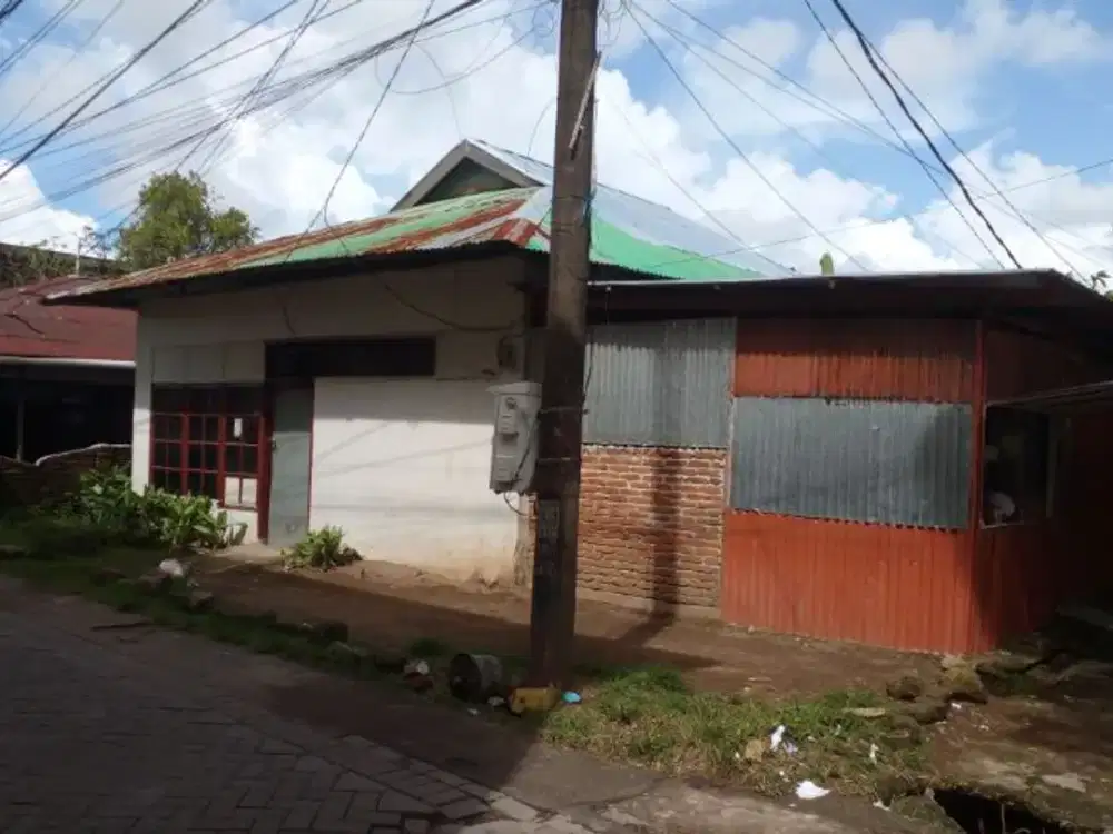 Dijual Rumah Makassar sekitar Jalan Opu Daeng Risadju, Jl Rajawali, Jl Cendrawasih