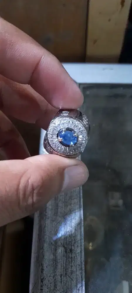 Natural Blue Sapphire Ceylon