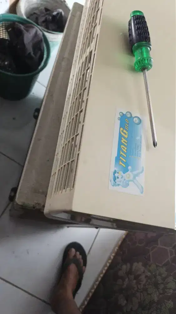 Terima AC rusak atau mati total