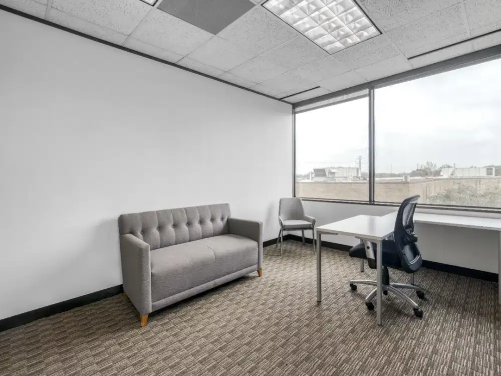 Temukan ruang kantor di Regus Altira Business Park untuk 2 orang dengan layanan siap pakai