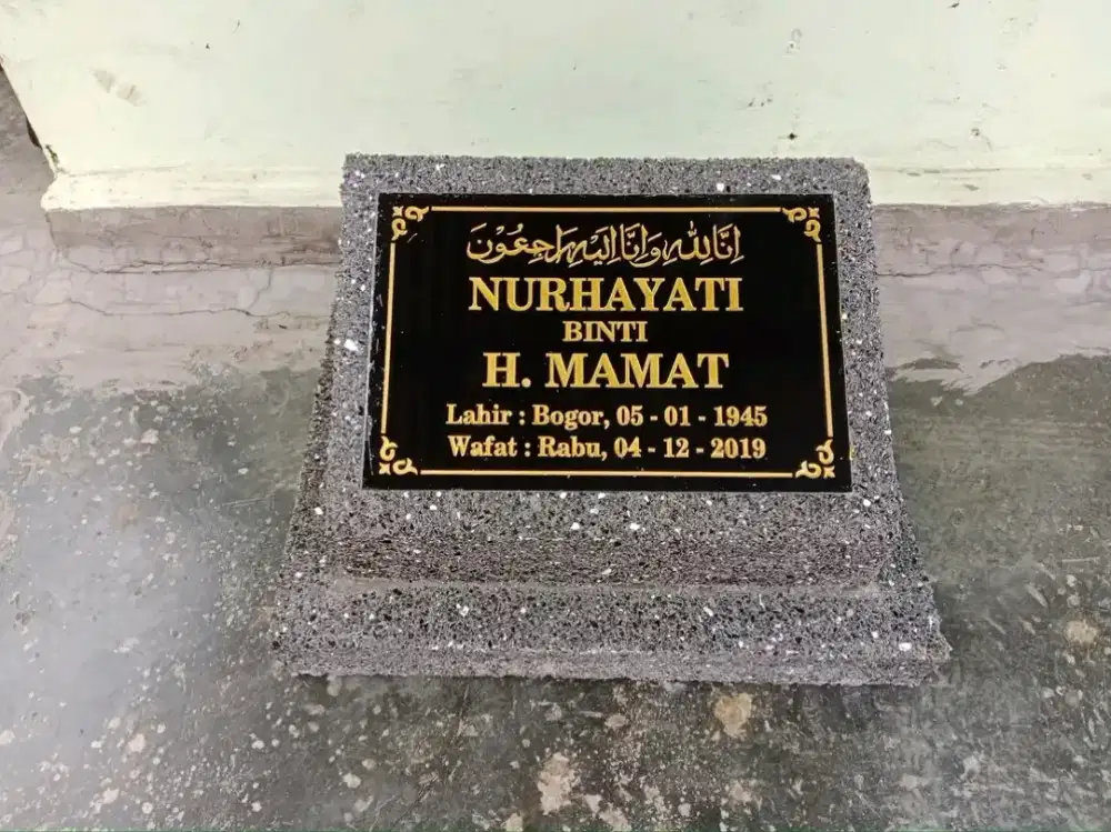 PESANAN BATU NISAN DAN LEMPENGAN