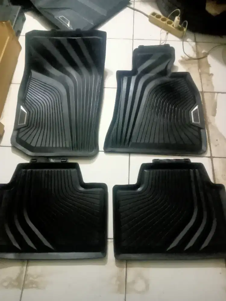 Karpet karet original OEM Germany BMW G20 THN 2021-2025 BMW