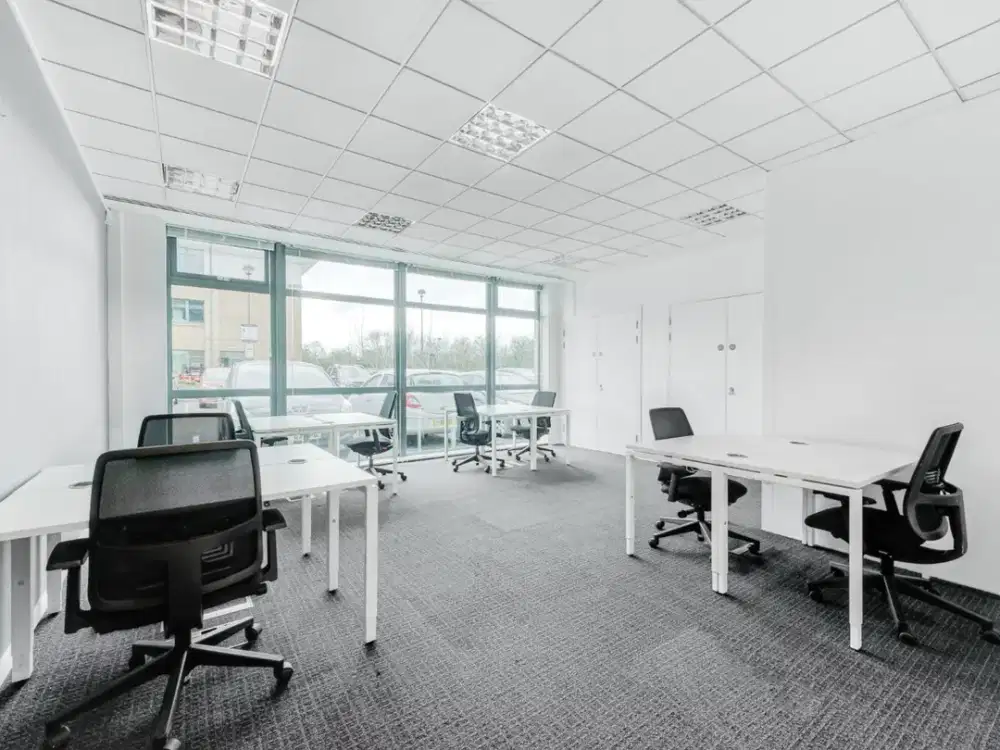Ruang kantor pribadi sesuai kebutuhan unik bisnis Anda di Regus Renon Landmark