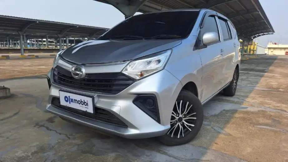 Daihatsu Sigra 1.0 M Bensin-MT 2022 Silver