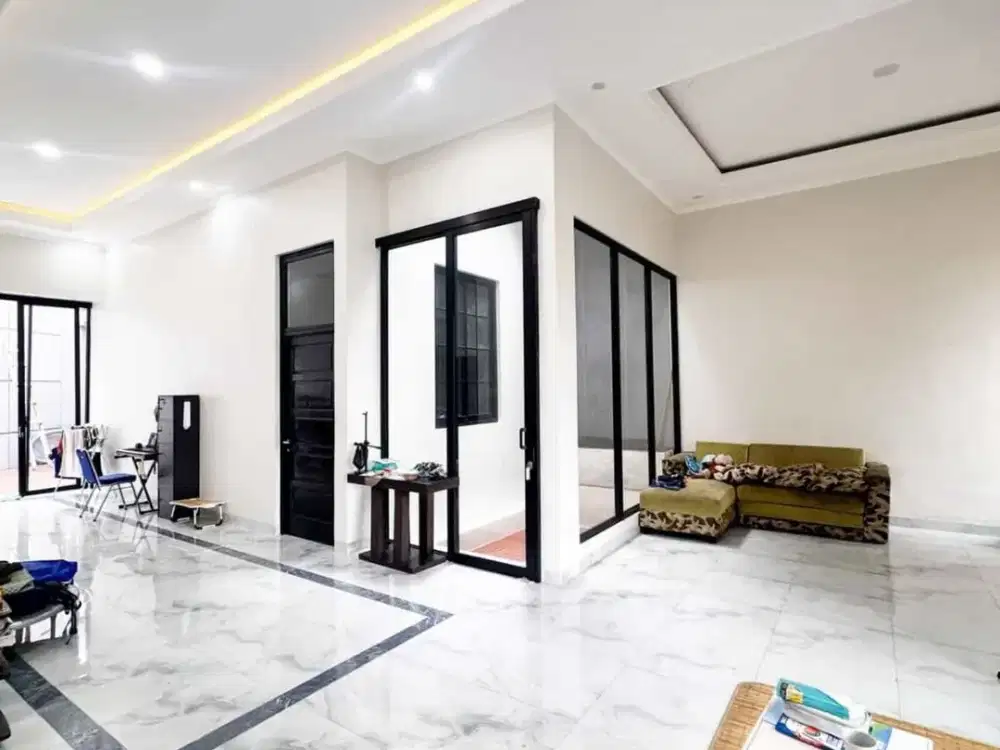 Rumah 2 Lantai Full Renovasi Villa Melati Mas Tinggal Bawa Koper