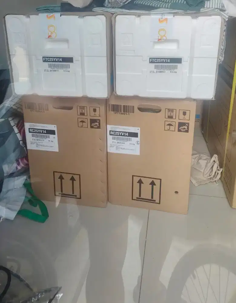 Dijual Cepat : AC Daikin 1 PK Baru dan Masih segel