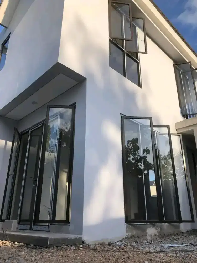 Jendela kaca pintu aluminium