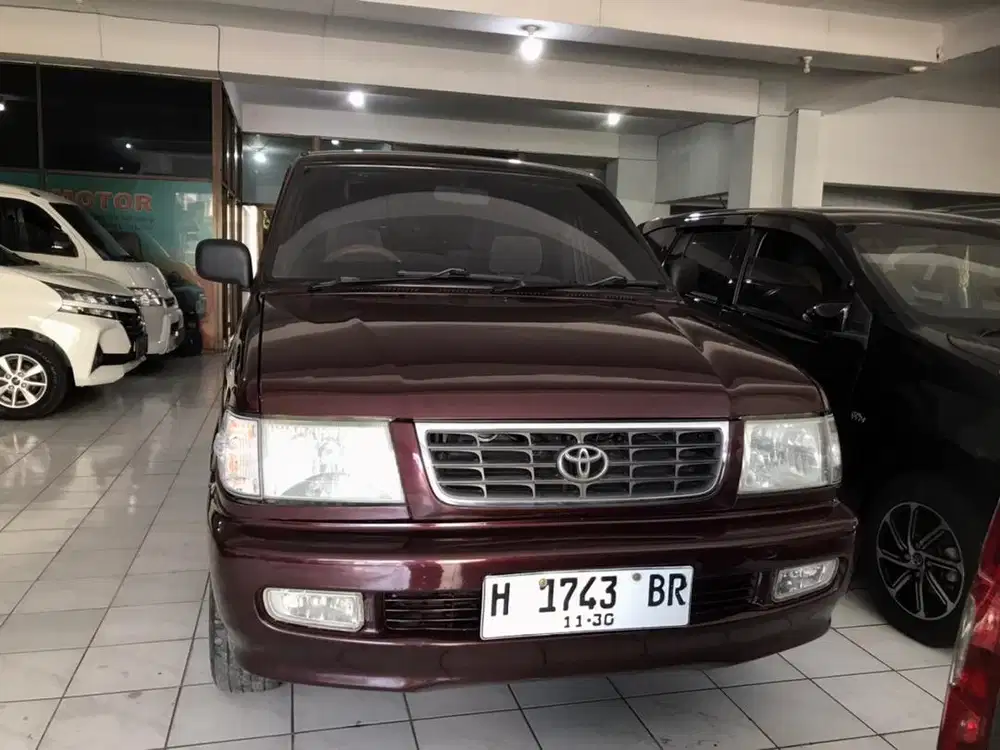 Kijang LGX 2.4 diesel MT 2000
