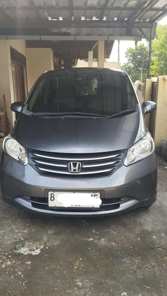 Honda Freed 2012 Bensin