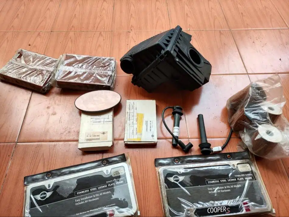 Paket Harta Karun MINI Cooper R50/R53: Part Original OEM Kondisi NOS!