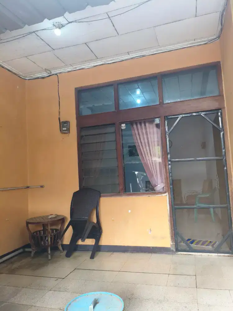 Di sewakan rumah tahunan