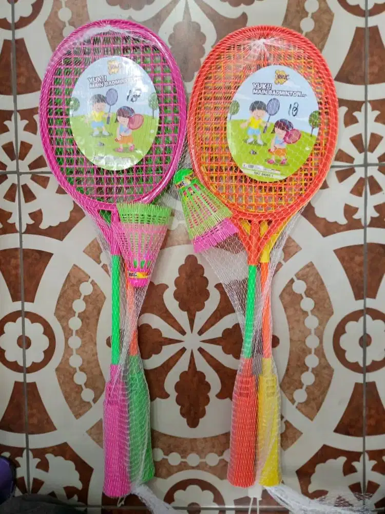 mainan anak raket batminton isi 2