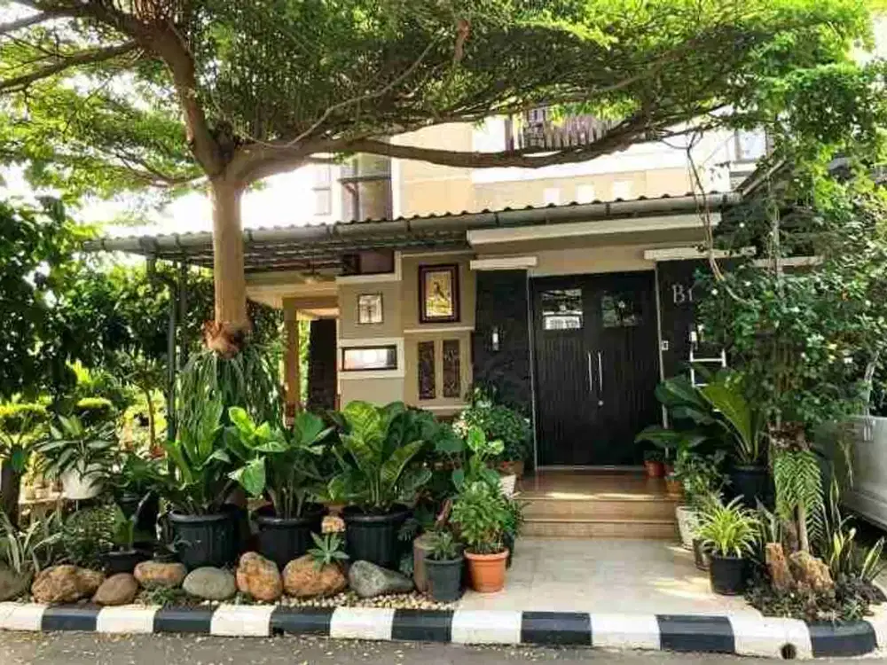 Rumah Hook Townhouse Jagakarsa Jakarta Selatan LT 201m² 4KT 3KM 2 Lantai – Rp3,6M Nego