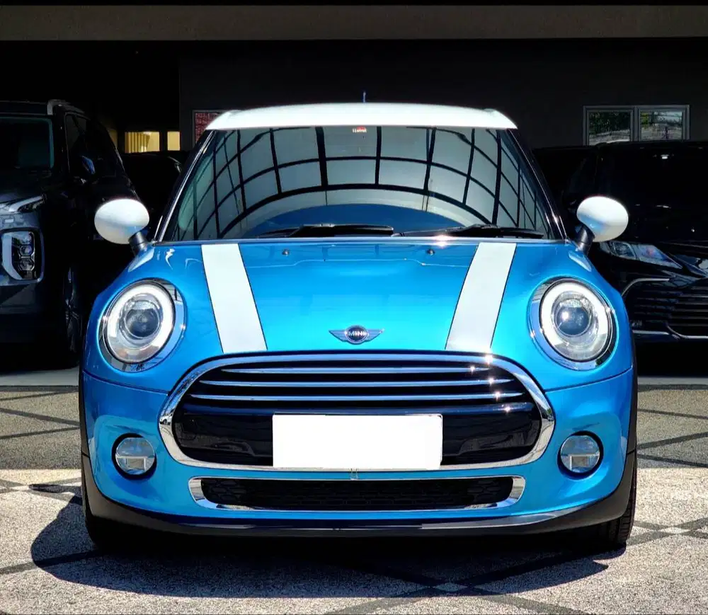 KM 18 RB!! MINI COOPER 5 DOOR TWIN POWER TURBO 2017 ISLAND BLUE