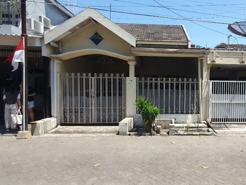 Dijual Rumah Murah di Simpang Darmo Permai Selatan Surabaya