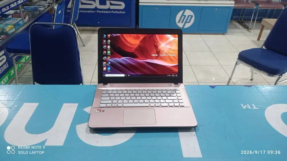 ASUS X441 BA AMD A9 MULUS RAM 4GB HARDISK 1000GB DESAIN/GRAFIS OK