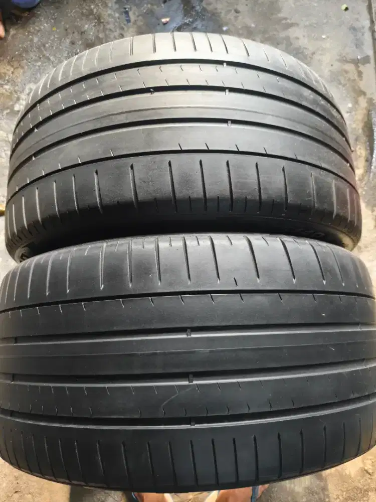 Pirelli pzero 275 45 R21