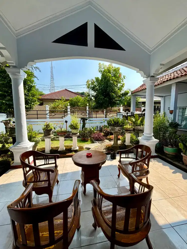Rumah Murah Pusat Kota. Dijual Karena Sudah Pensiun, Pulang Kampung.