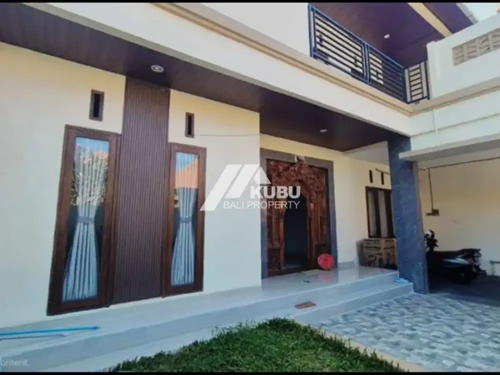 KBP1714 Brand-new 3-bedroom house located in a quiet residential area of West Bypass Sanur, only around 5 minutes to Mertasari Beach.