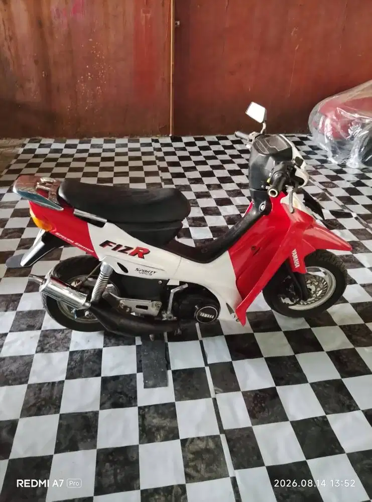 Suzuki F1ZR Mini