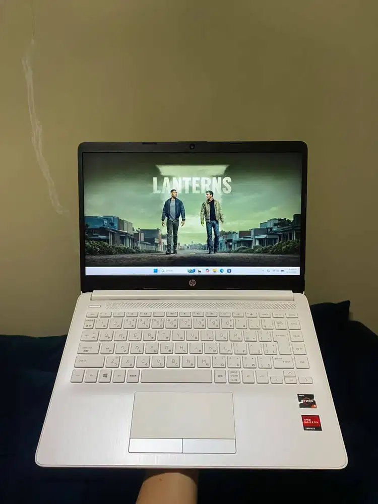 HP 14s AMD Ryzen 3 3250U RAM 8GB SSD 256GB